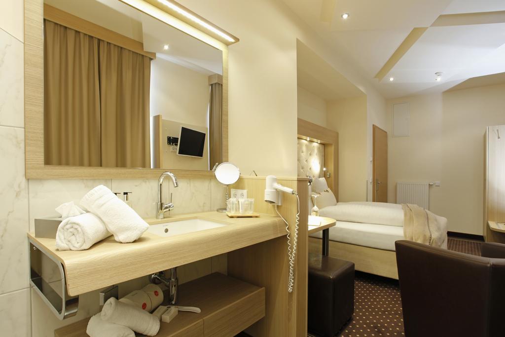 Hotel Villa Will Altwarmbuchen Quarto foto